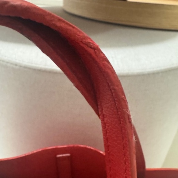 Genuine RED Carolina Herrera Matryoshka Locked M – Medium Handbag - Picture 4 of 13